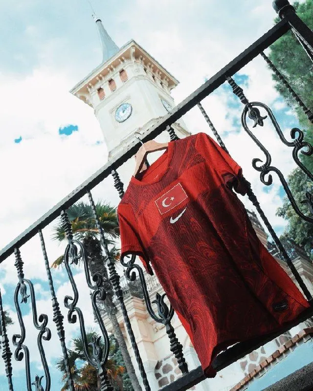 🇹🇷 Başarılar Türkiye! 🏆 A Milli Takımımız, Uluslar Ligi'nde Fransa'yı konuk ediyor.