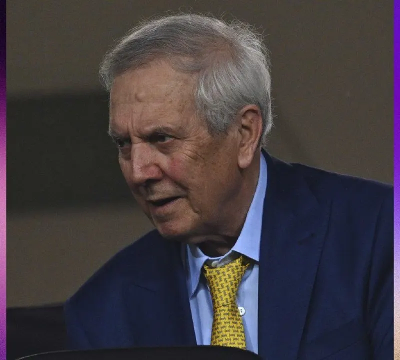 Aziz Yıldırım: "Fenerbahçe'yi bir sene sonra şampiyon yaparak bırakacağım, bunu bilin."